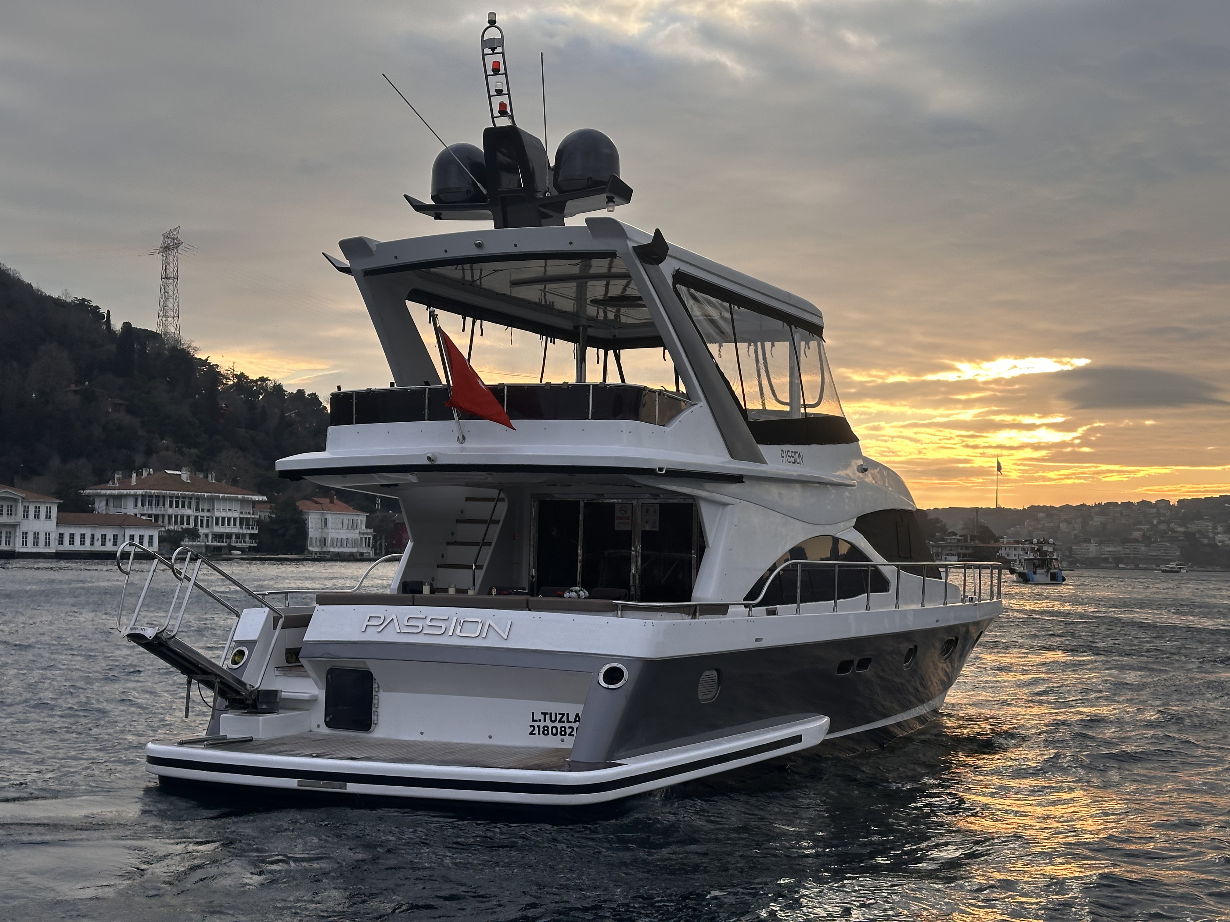 Yat dış görünüm 4